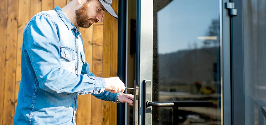 Frameless Glass Storefront Door Locks Replacement in Sunrise, FL